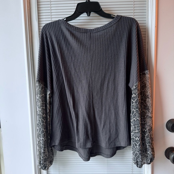 Truself Women’s Waffle Knit Button Down Top with Snakeskin Sleeves - Picture 8 of 8